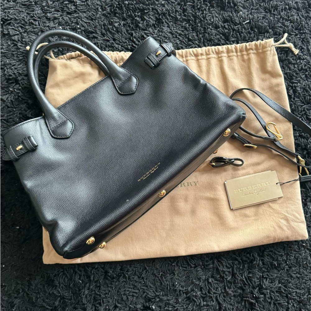 BURBERRY Satchel Black